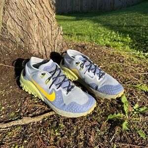 Nike Wild Horse Trail Shoes